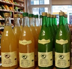 Oakwood Organic English Apple Juices & Pear Juice
